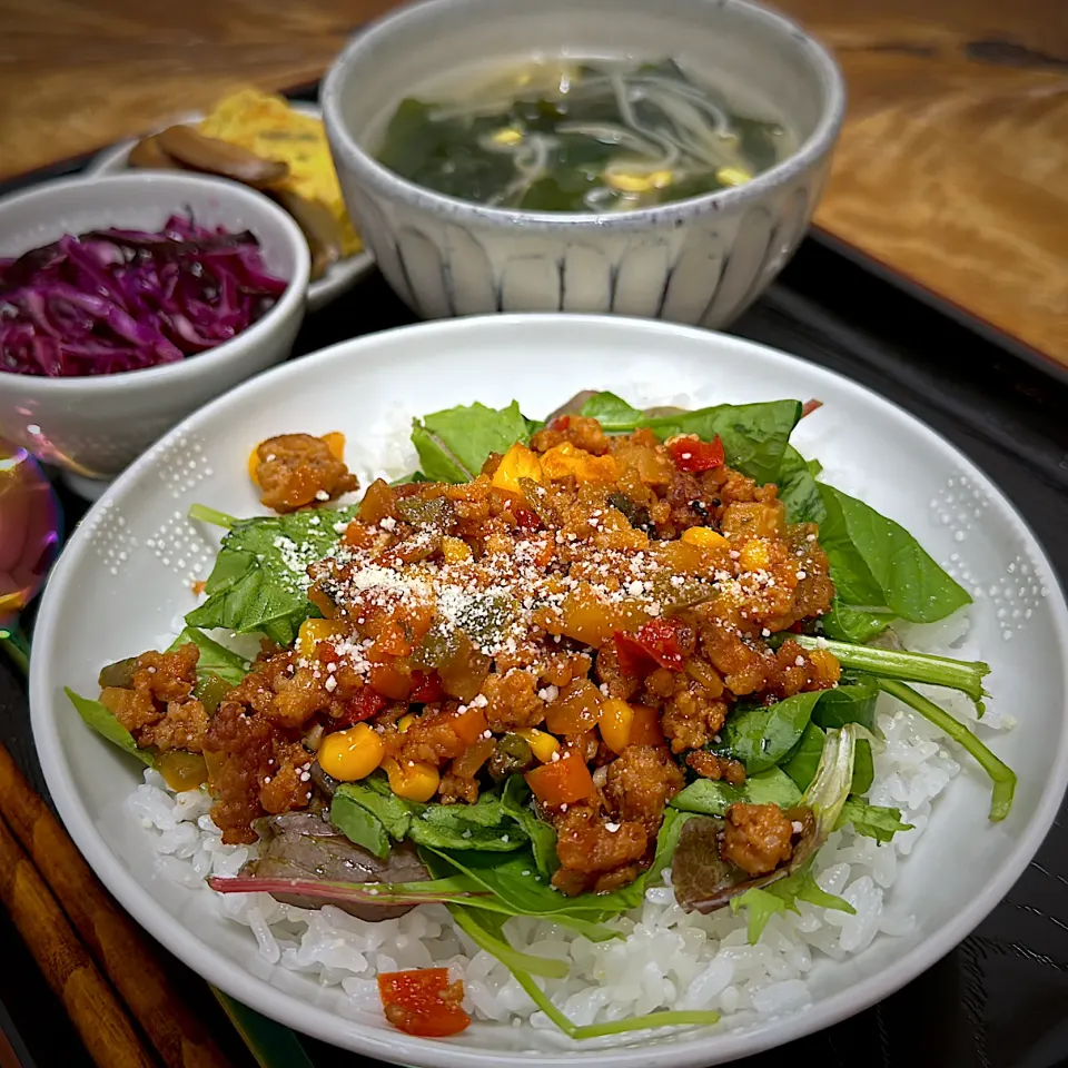 タコライス的なひき肉と野菜のケチャップ炒め|くまちゃんさん