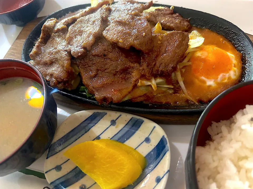 牛焼肉定食|ぶりっとさん