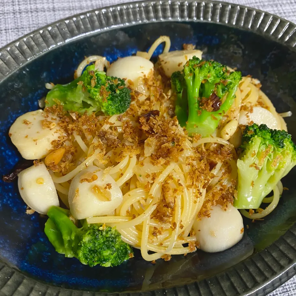 ブロッコリーと里芋のパスタ|OLの気ままご飯🍽さん