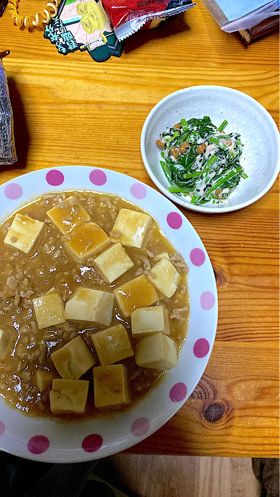 麻婆豆腐、ツナとほうれん草の納豆和え|kaaaaaさん