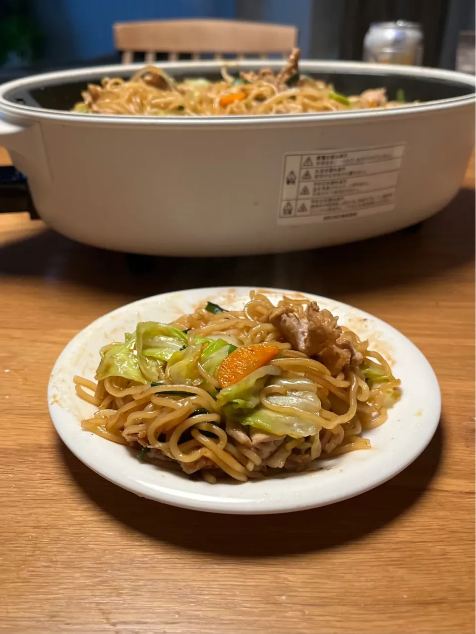 Snapdishの料理写真:4/14の夕食　焼きそばの隠し味につぶみそ|yoneさん