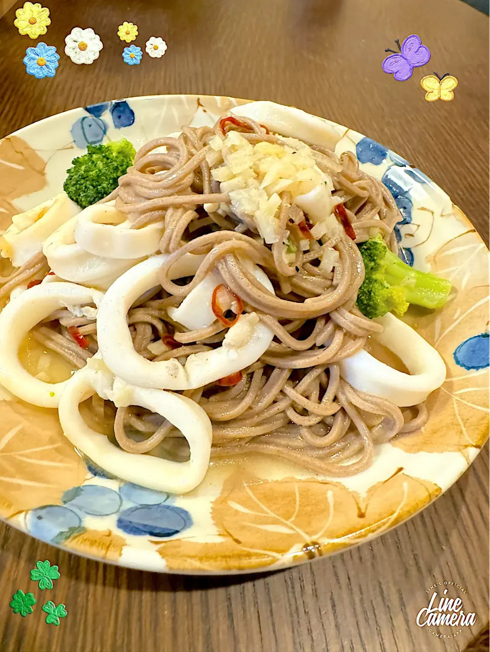 ヤリイカの蕎麦ペペロンチーノ🍝|ゆき茶❁⃘*.ﾟさん