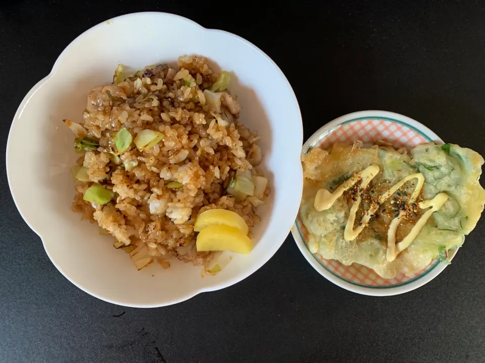 豚肉と春キャベツのうめ旨焼きたれチャーハンとネギチヂミ|そらまめさん