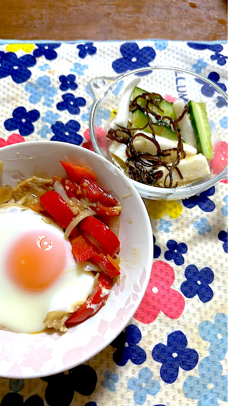 野菜炒めの卵とじ　長芋と胡瓜🥒の酢の物|4jinoanataさん