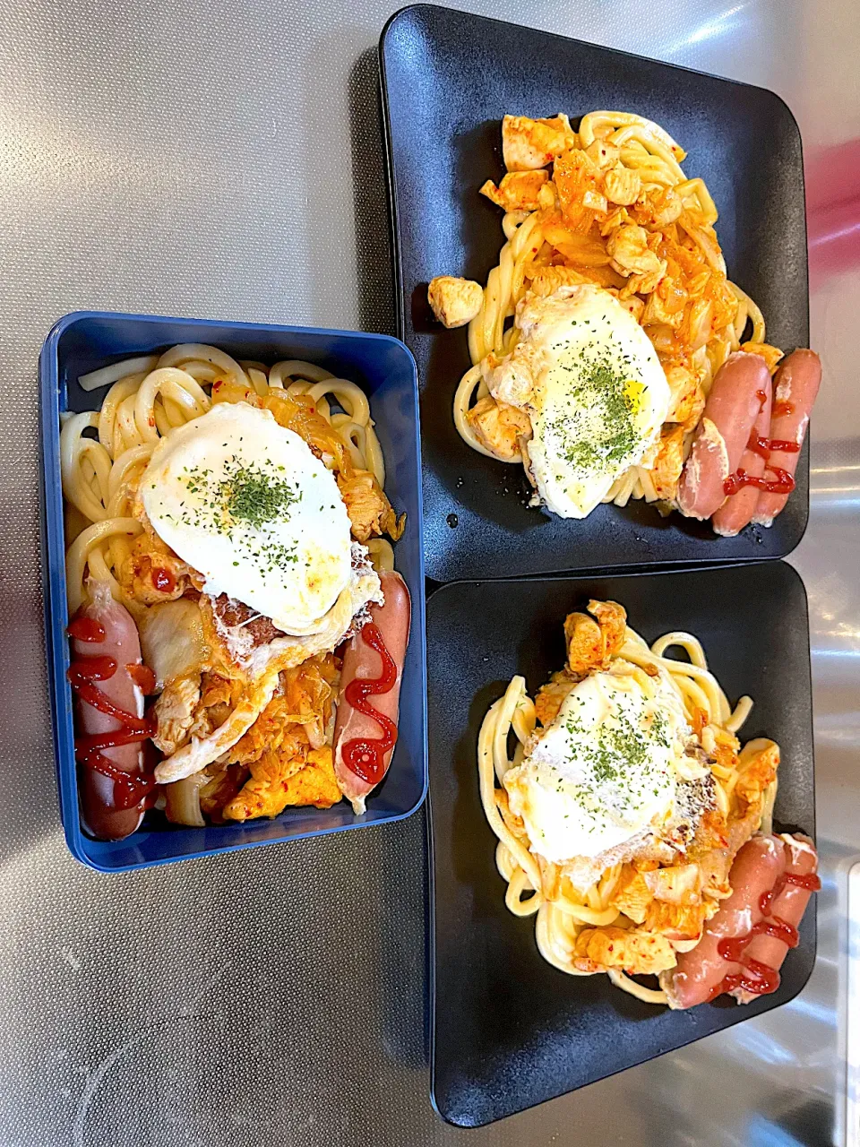 今日の晩御飯は鶏キムチうどん😊🙌|モモ&ハーブmama🐰🐹🐢🐠❤️さん