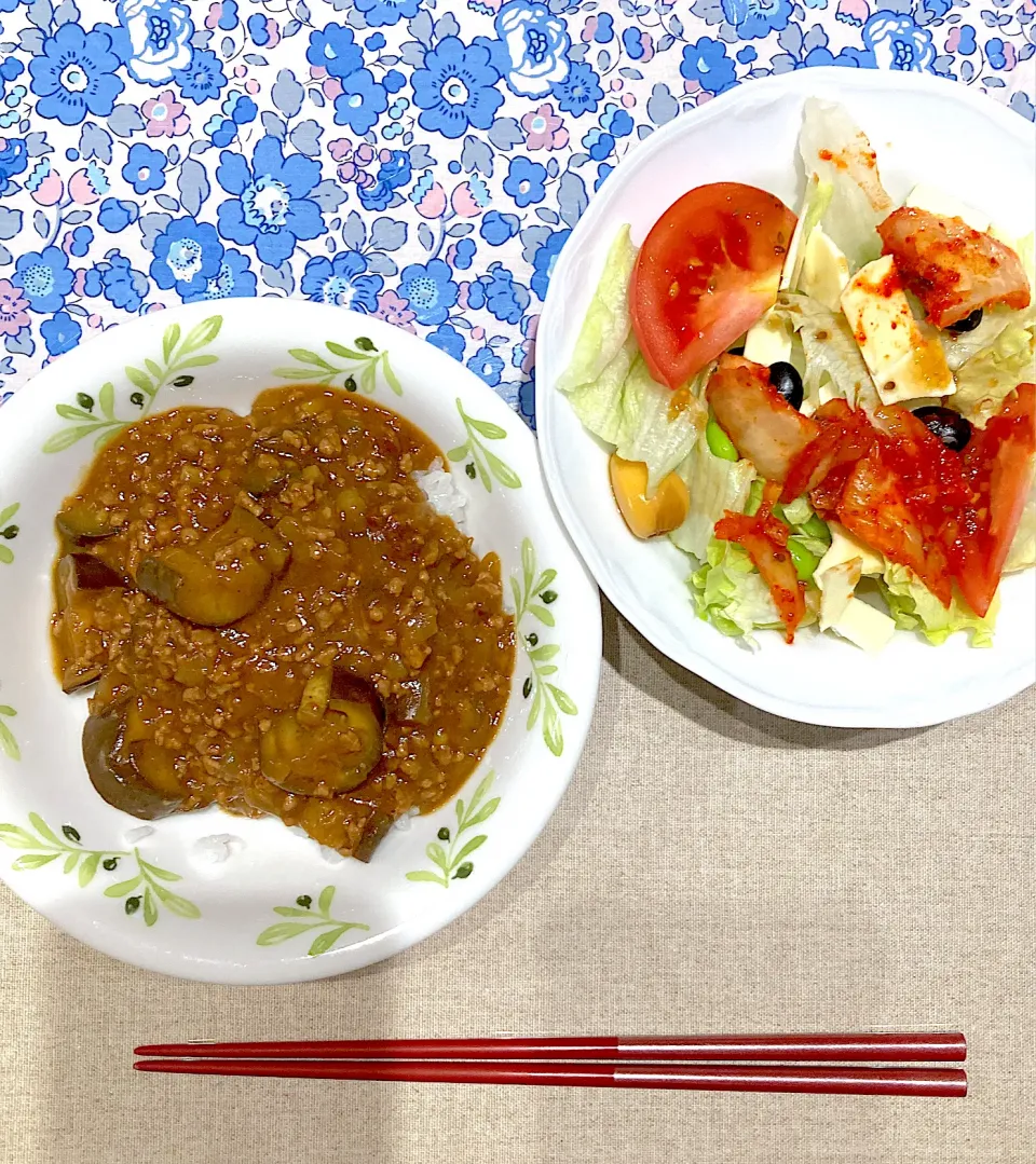 茄子カレーとサラダ|おしゃべり献立さん