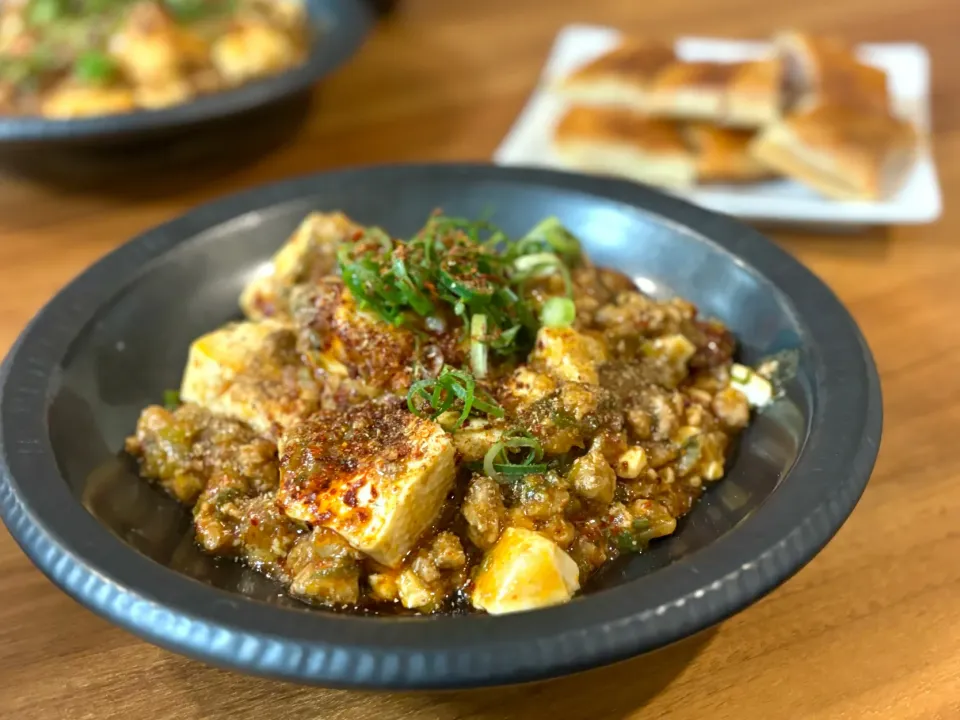 粗挽き豚ミンチで肉肉しい旨辛麻婆豆腐|ふくすけ食堂さん