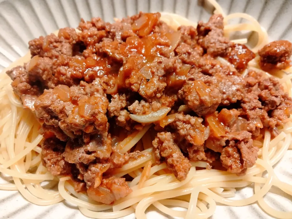 Snapdishの料理写真:時短ミートソーススパゲティ|pigmegさん