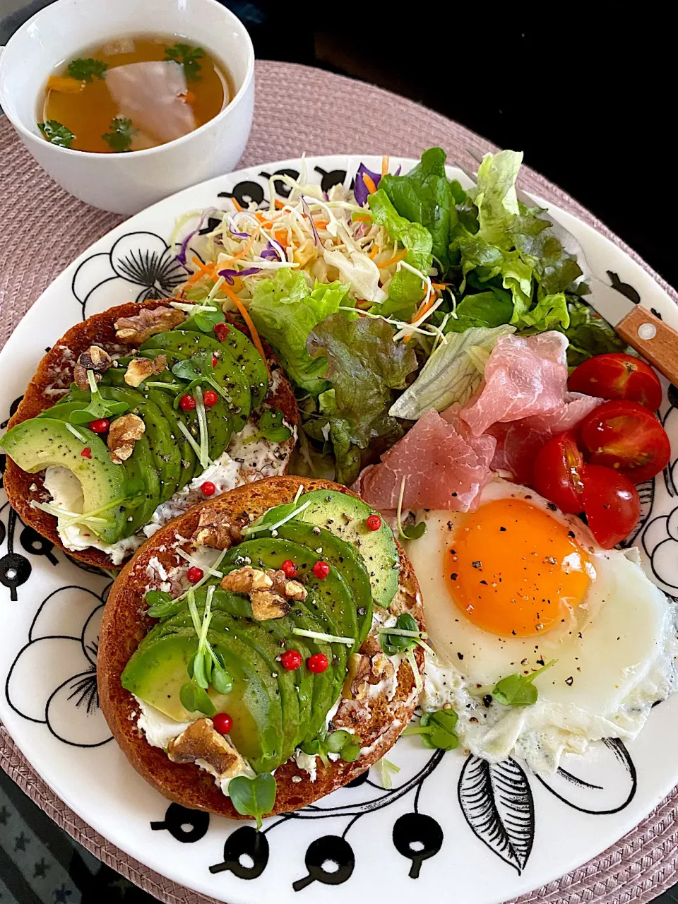 ゆかりさんの料理 〜BASE BREADでオープンサンド |ゆかりさん