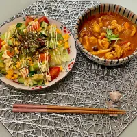 カルフォルニア混ぜ寿司と鶏肉のスパイシートマト煮| mocoさん