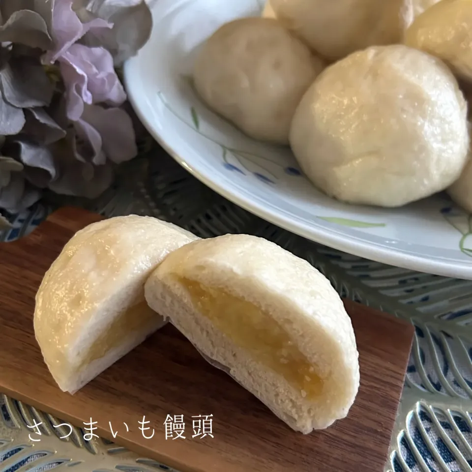 Snapdishの料理写真:さつまいも饅頭|kononon♡*゜さん