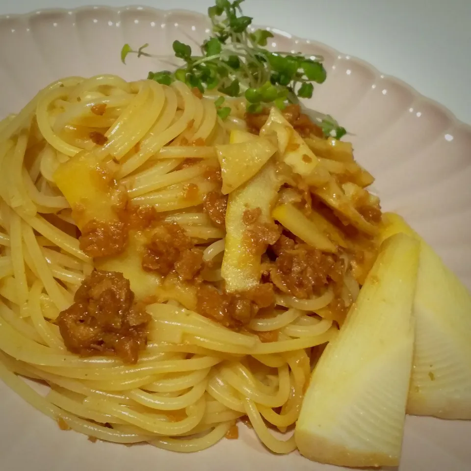 たけのこと鶏そぼろのスパゲッティ|osanpowankoさん