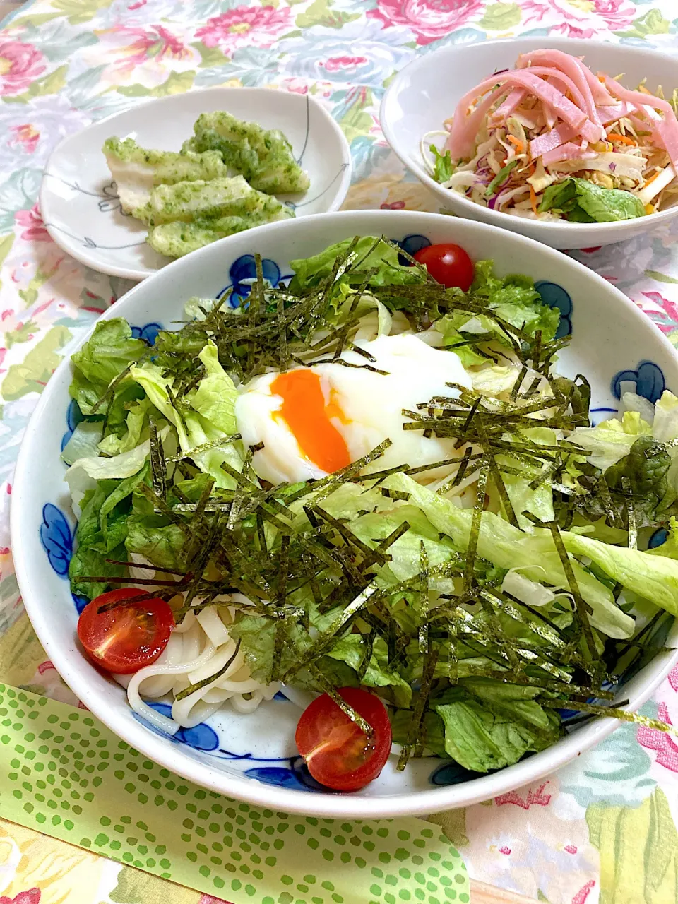 Snapdishの料理写真:サラダうどん|ka.yo🎈🍃さん