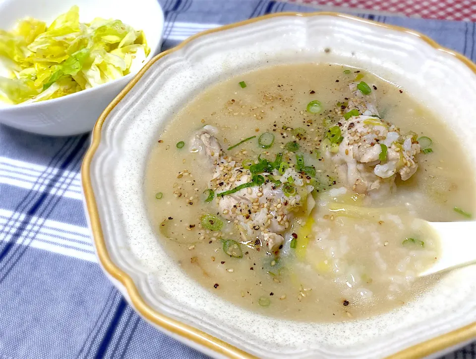 Snapdishの料理写真:参鶏湯　　　　　　　　　　　　　　　　　　　　　　　　やみつき塩キャベツ|eiyadeさん