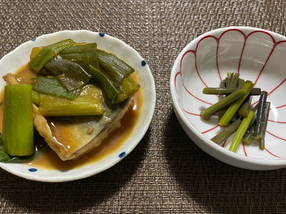 鯖の味噌煮　蕨のお浸し|えーちゃんさん