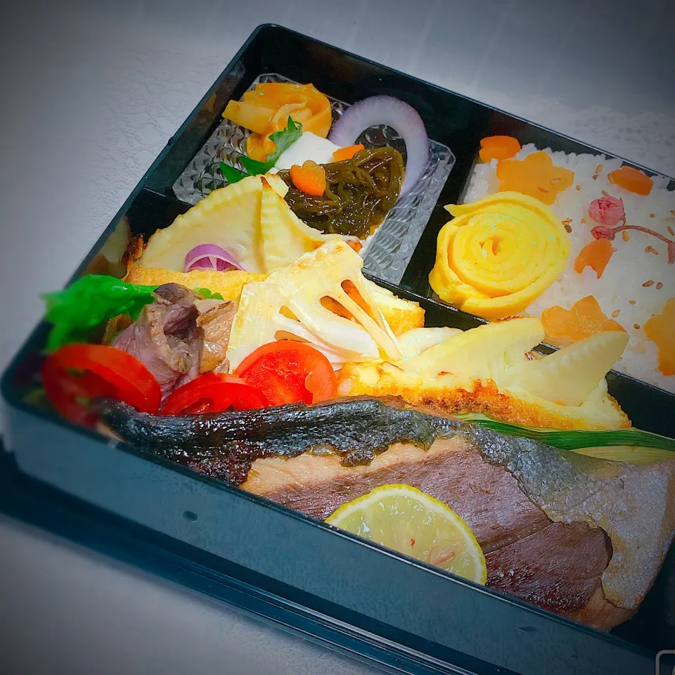 ぶりの西京漬とたけのこ弁当|Ameriさん