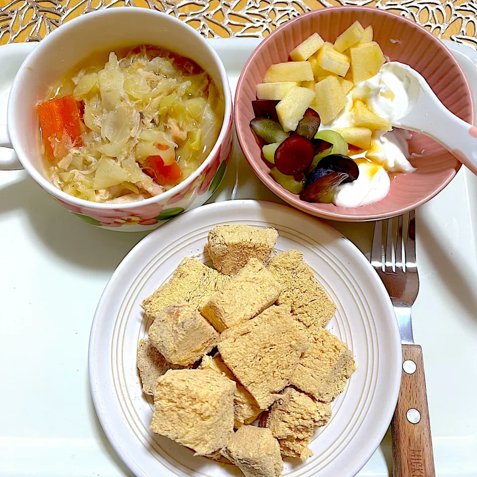 Snapdishの料理写真:3歳児　朝ご飯(4/23)|Kahoさん