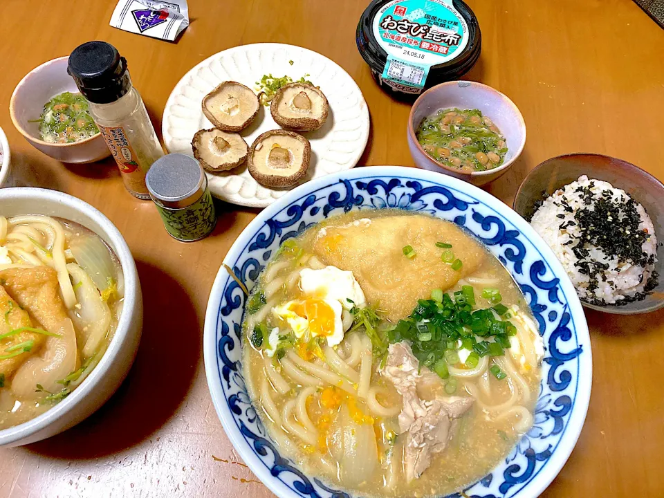 味噌煮込みうどん♡|さくたえさん