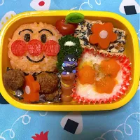 Snapdishの料理写真:アンパンマン　キャラ弁|ちぴまむさん