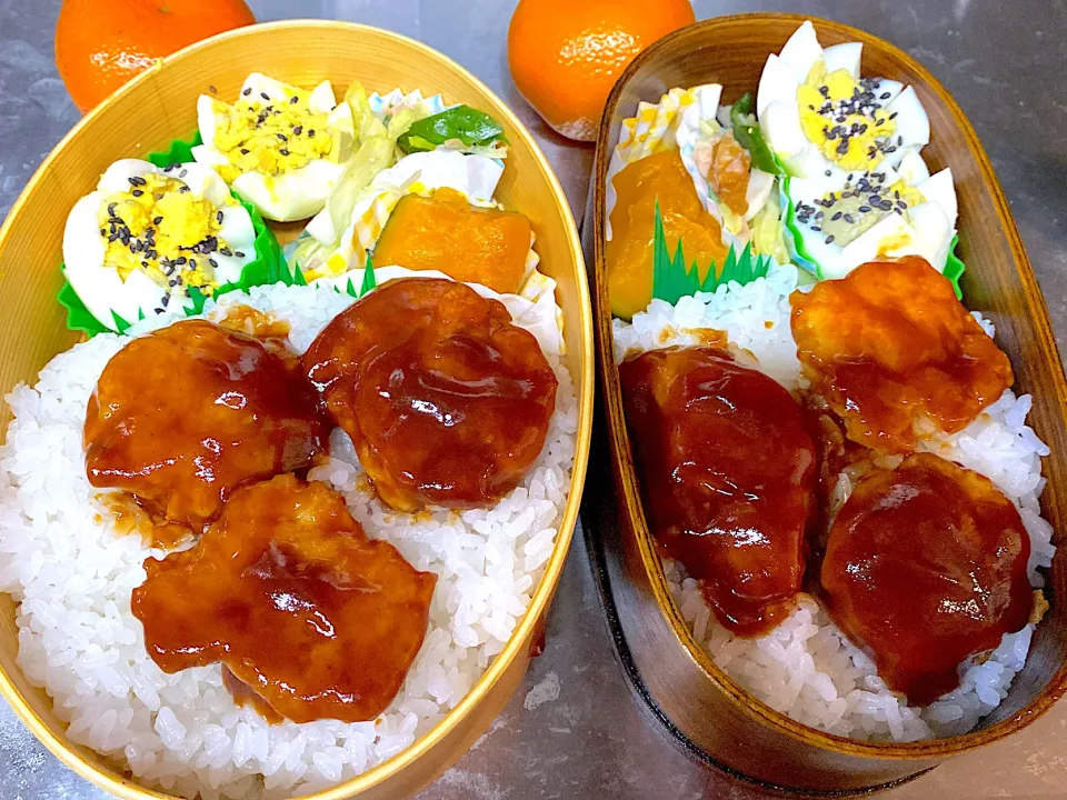 手作りチキンナゲット、塩味玉、サラダ、カボチャ煮弁当。|りえはるさん