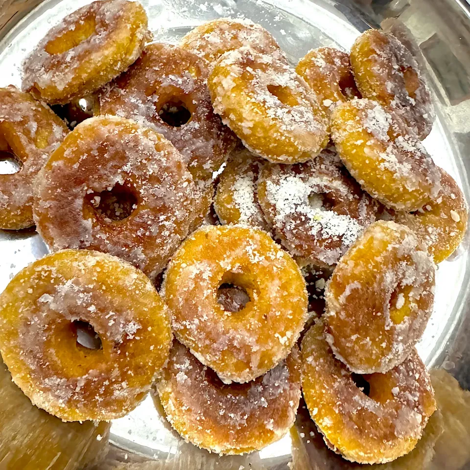 Kuih keria/ sweet potato doughnuts |Jocelyn SETさん