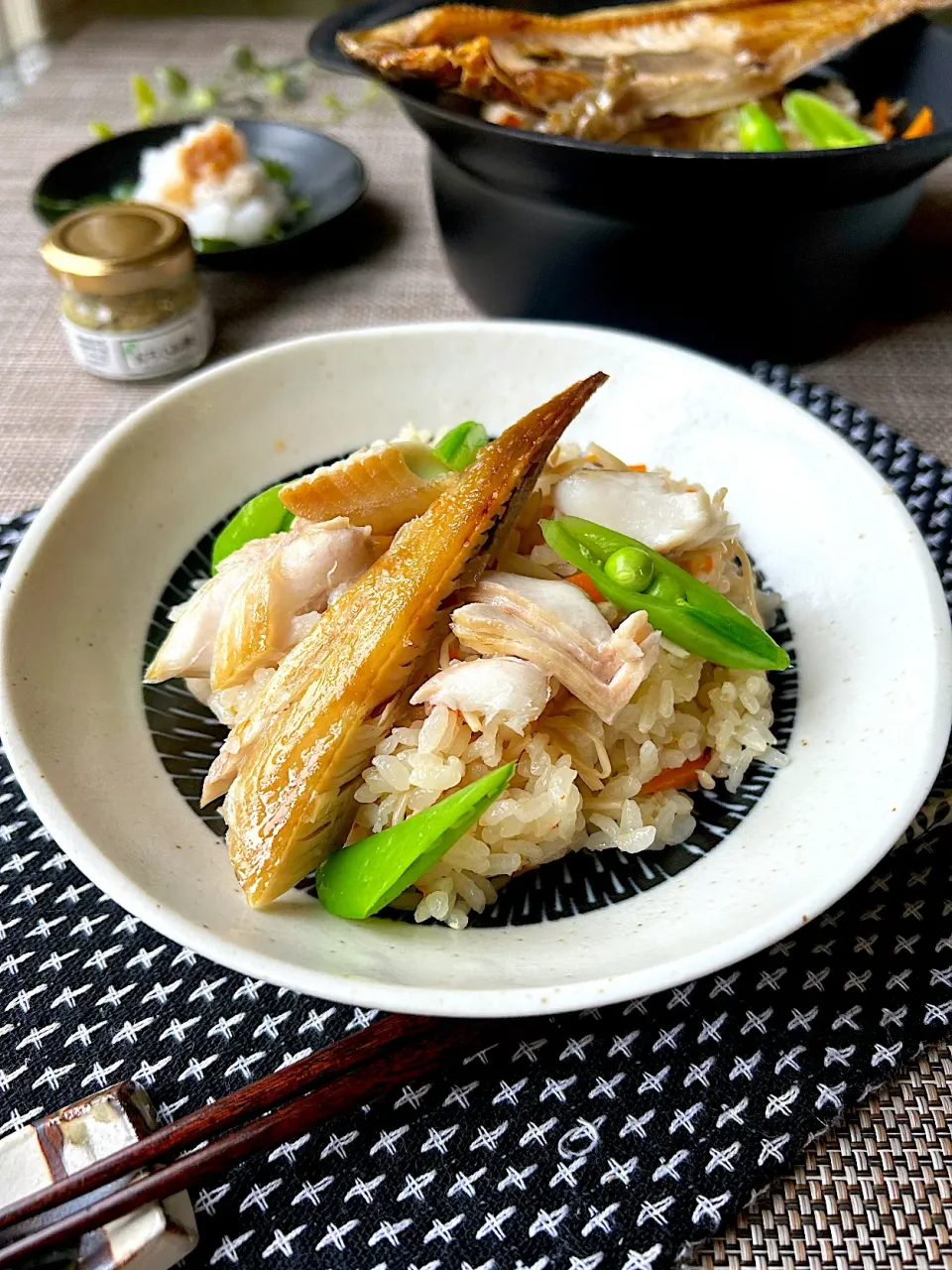 まなまな♡さんの料理 【旨いっしょセット×食卓を紡ぐおたより便】ホッケ一夜干し de 炊き込みご飯 @おろし山椒|まなまな♡さん