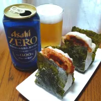 餃子おにぎりとノンアルビールで乾杯な休日