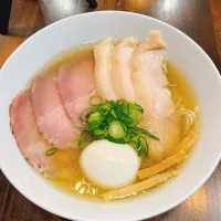 Snapdishの料理写真:ラーメン進化|りーこさん