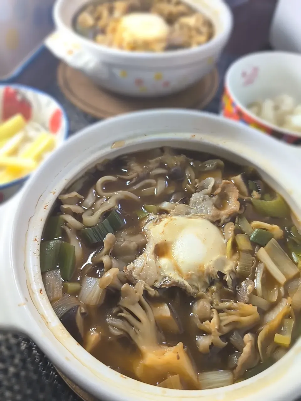 きのこ味噌煮込みうどん|テケテケさん