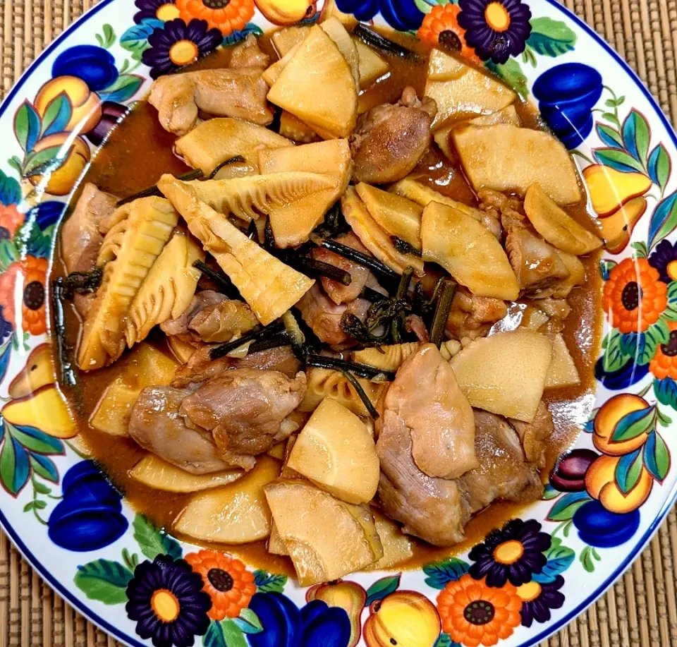 からあげビールさんの料理 【おうち居酒屋ごはん】たけのこと鶏肉のピリ辛オイ味噌炒め|f.1125beさん