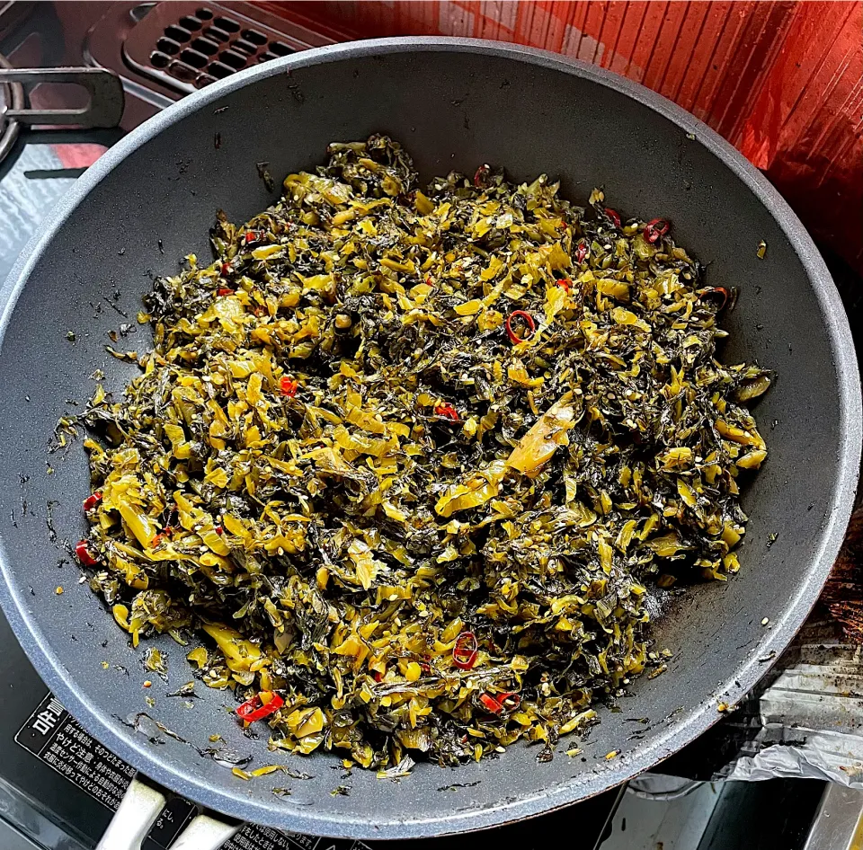 高菜漬けの油炒め|料理好きなじいさまさん