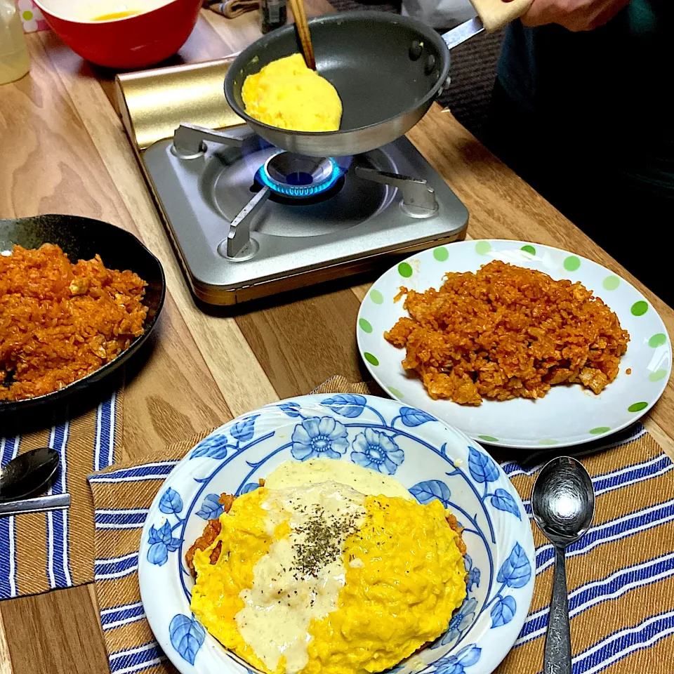 4月２６日 お夕飯は長男作オムライス。豆乳チーズソース。|renharuruさん