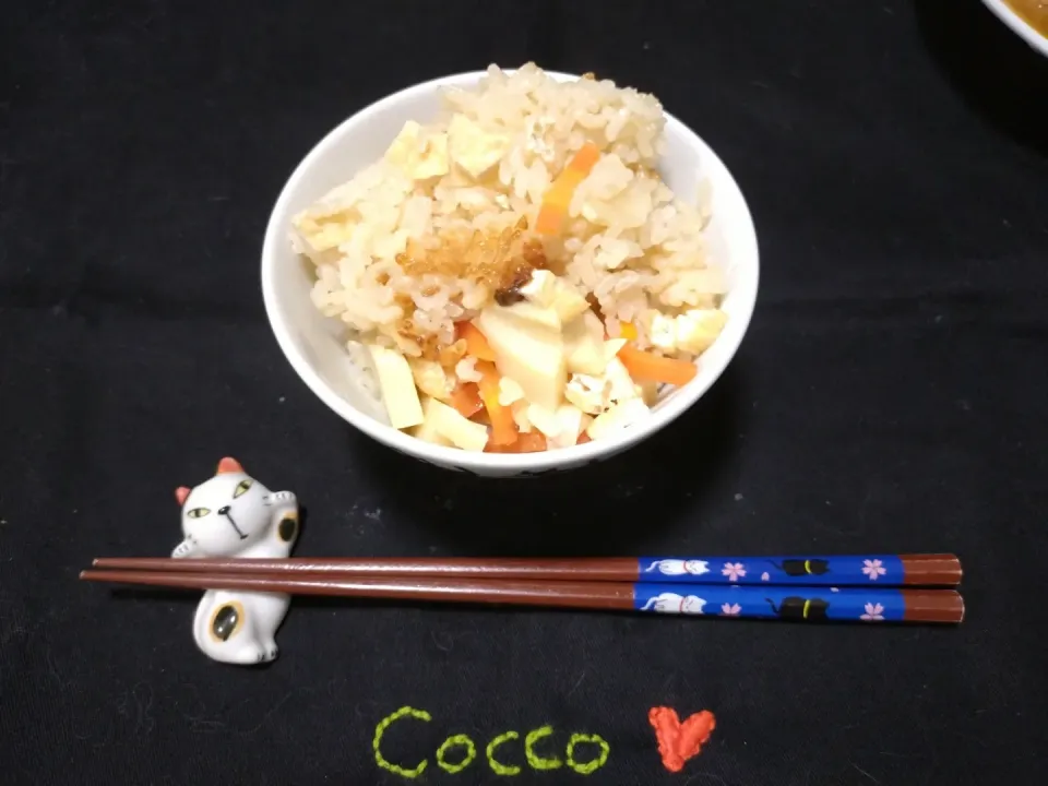 Snapdishの料理写真:タケノコご飯✨|cocco+さん