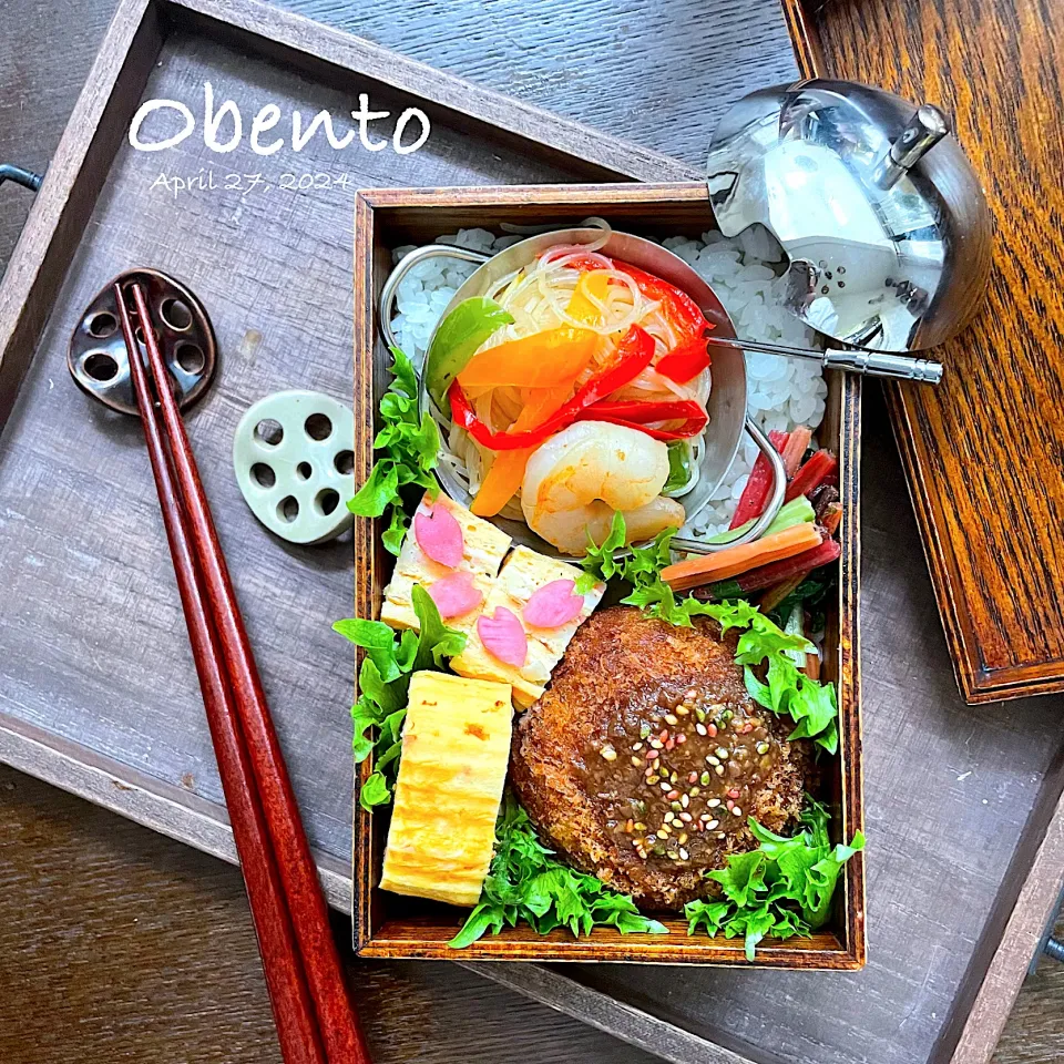 Snapdishの料理写真:まぁちゃんの料理 海老と春雨の炒め物🦐でお弁当🍱|まぁちゃんさん