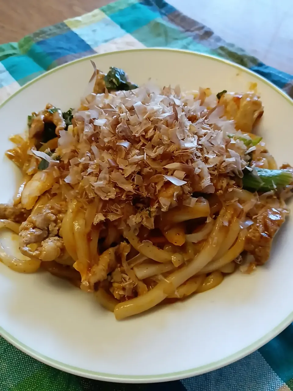 キムチ焼きうどん|めめさん