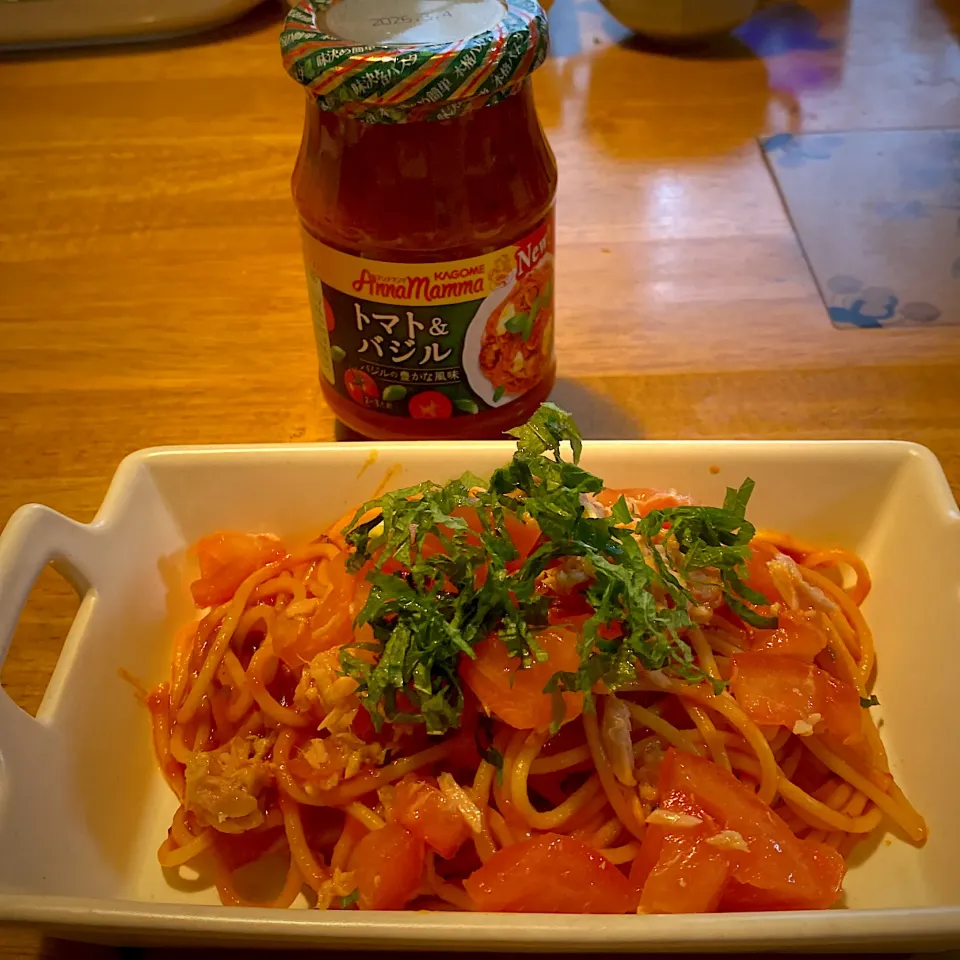 トマトバジルソースの冷製パスタ🍝|もえさん