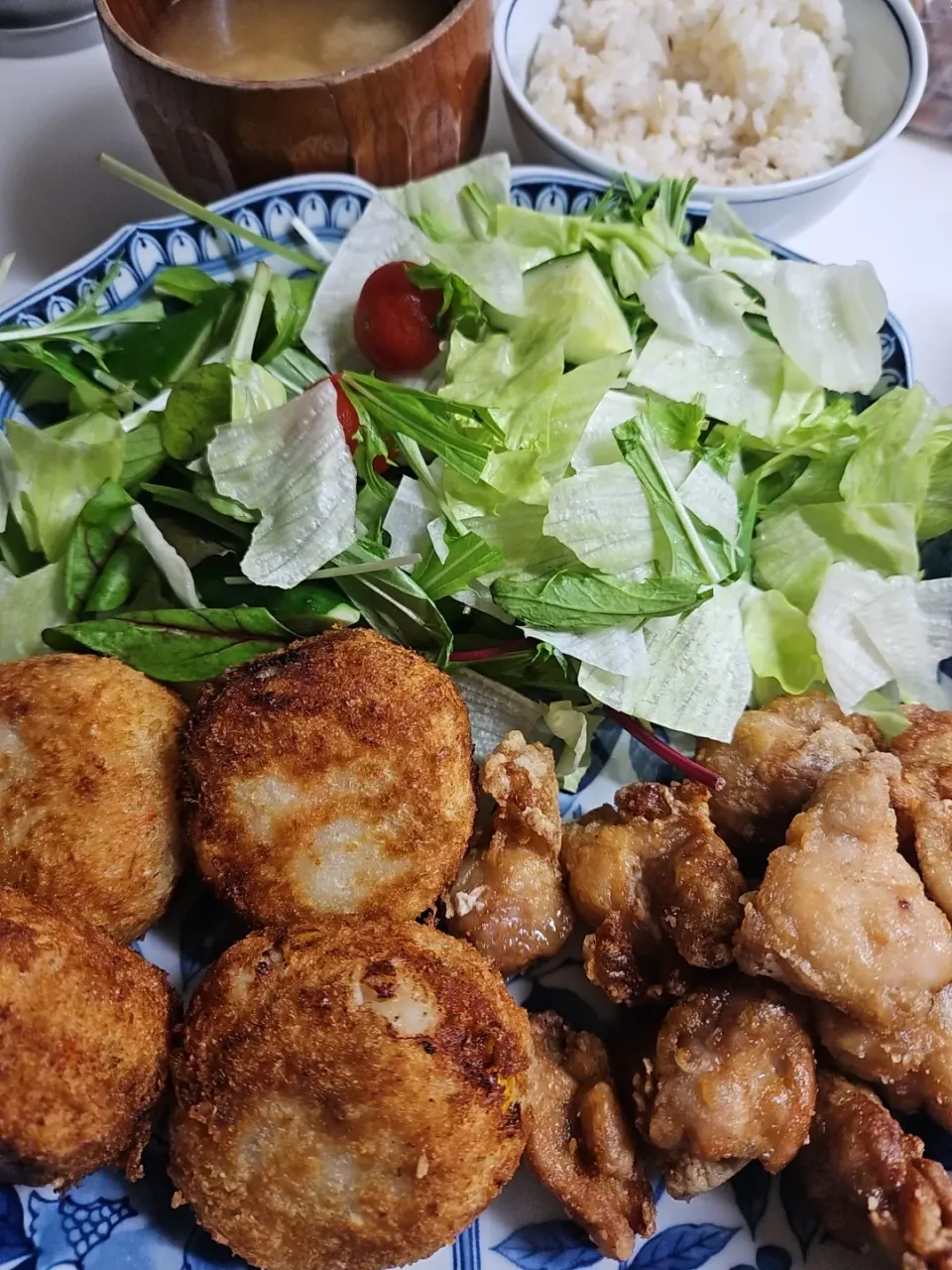 ☆夕飯☆外食却下され、うちに有るもので( ノД`)…|ｼｮｺﾗさん