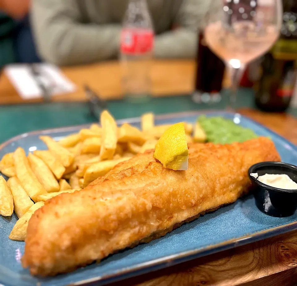 Fish and chips from Seafresh in London|Laki Maikaʻiさん