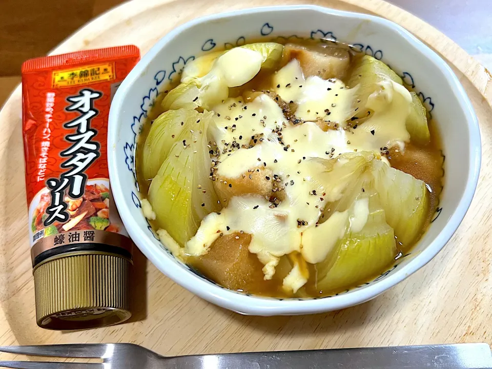 焼き麩入り玉ねぎ丸ごとオニオンスープ|shibazakiさん