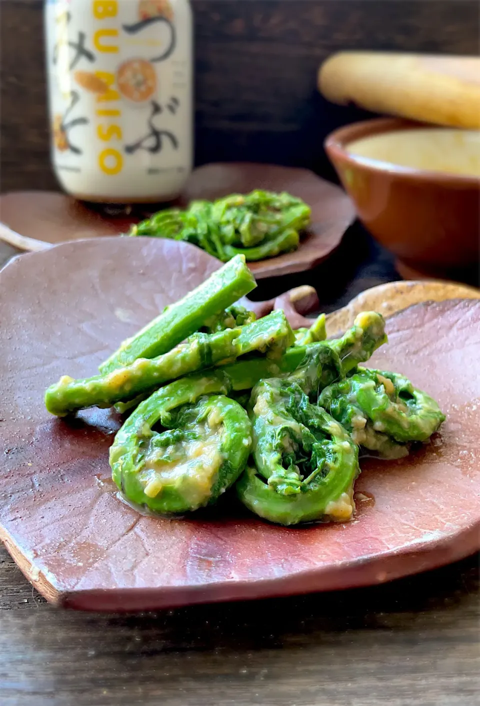 つぶみそ糀(つぶみそ＋米こうじ)de春の山菜(こごみ&こしあぶら)のつぶみそ糀和え|9421beruさん