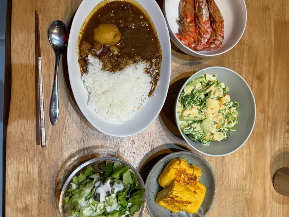 4.30夕飯😋息子手作りカレーだす|よこぴさん