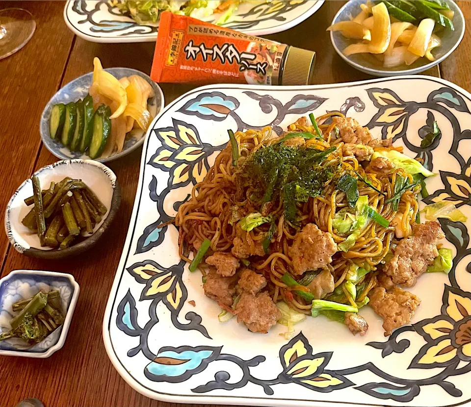 Snapdishの料理写真:晩ごはん♯オイスターソース♯焼きそば|小松菜さん