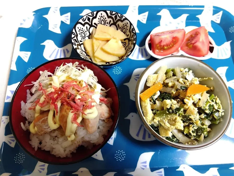 Snapdishの料理写真:あるもの残りで朝ご飯セット自分の|m.rafuさん