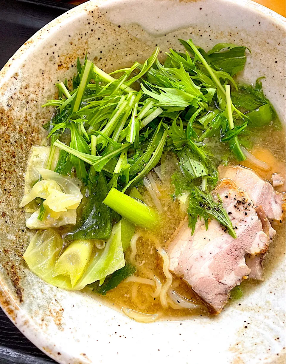 最近のお気に入り😍つぶみそを使った味噌ラーメン🍜手作りチャーシュー乗せ🤗✨💕|てるみさん