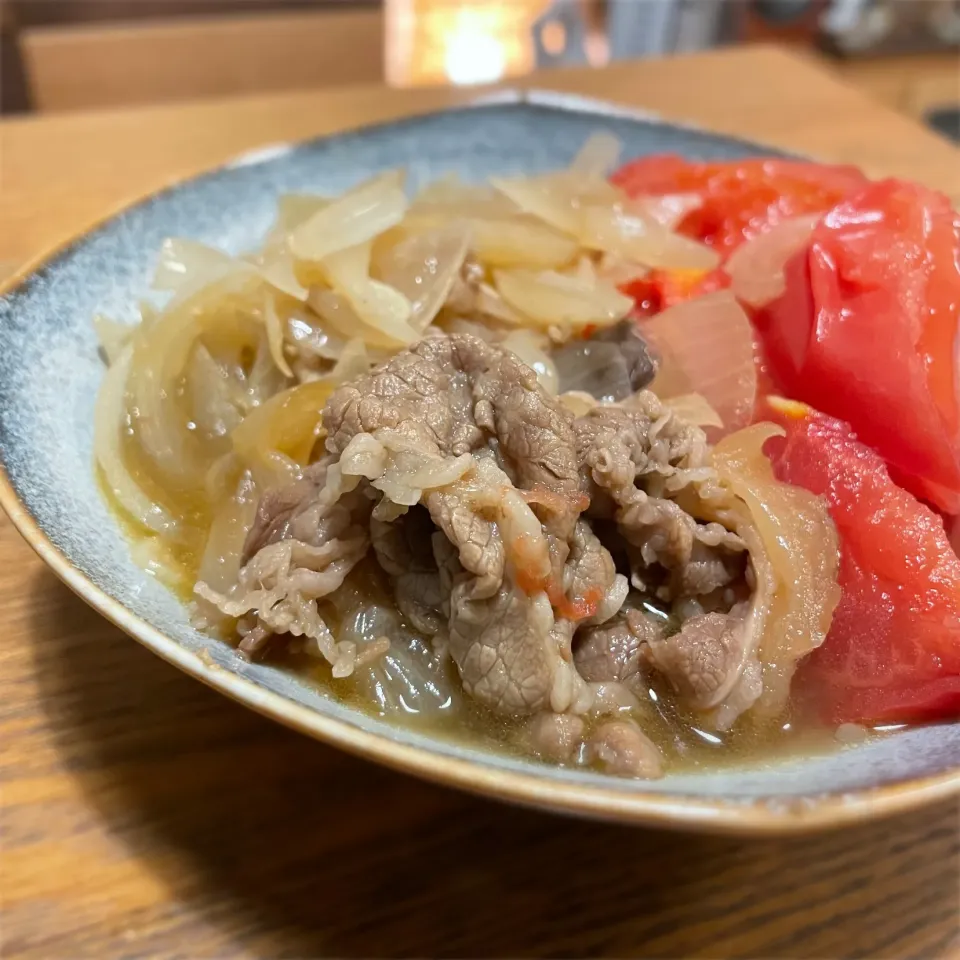 吉牛でトマトすき焼き風|いがをさん