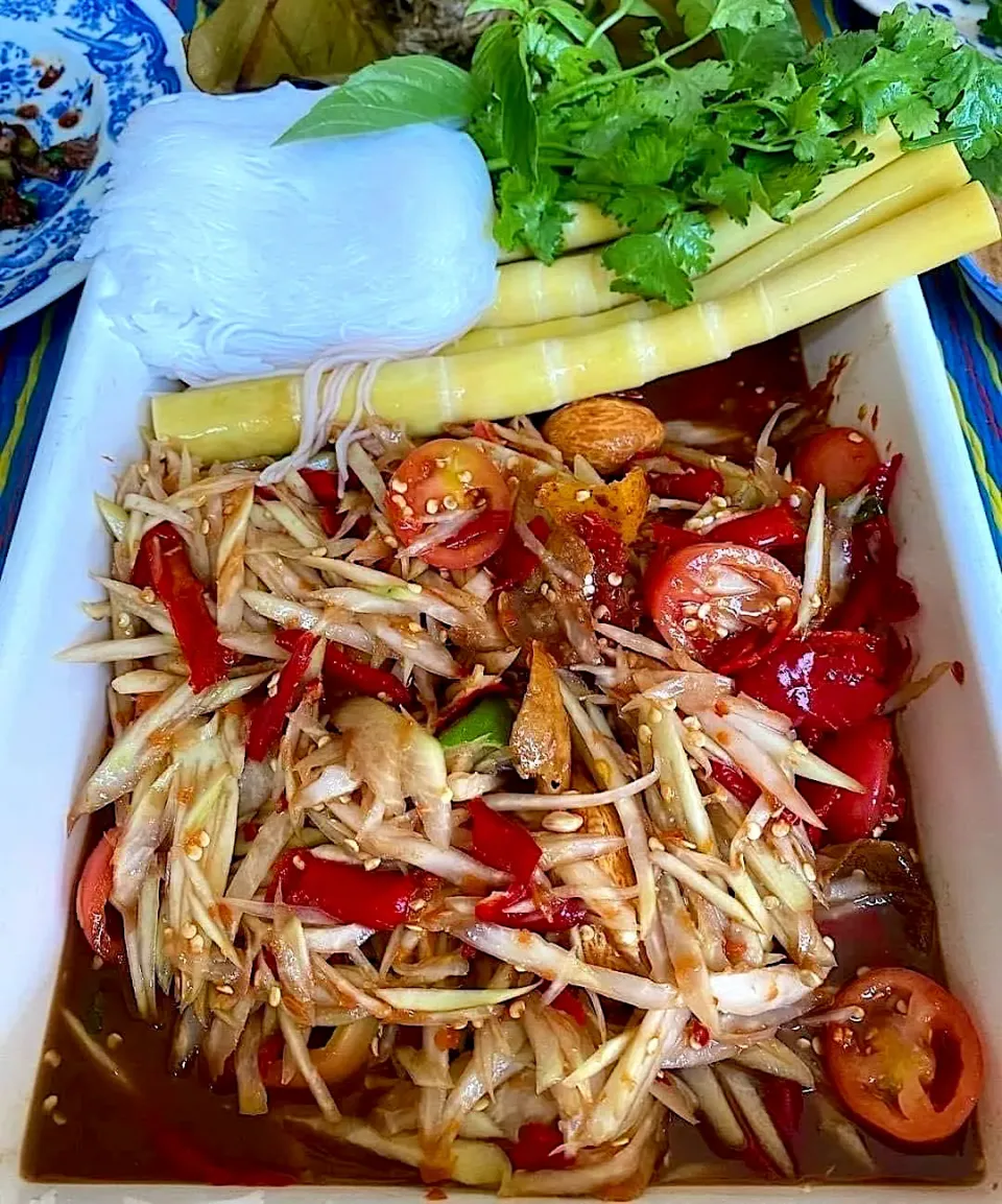 Spicy papaya salad|lindaさん