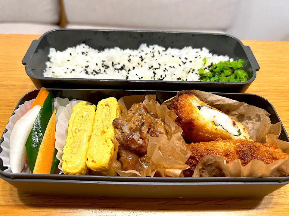 Snapdishの料理写真:5月1日息子のお弁当|かおりさん