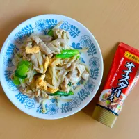 Snapdishの料理写真:給料日前の肉野菜炒め🥰|溜池さん