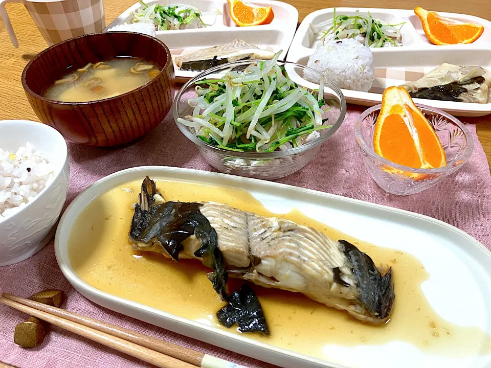 ＊冷しゃぶサラダ🥗＆石カレイの煮付け🐟＆なめこ汁＊|＊抹茶＊さん