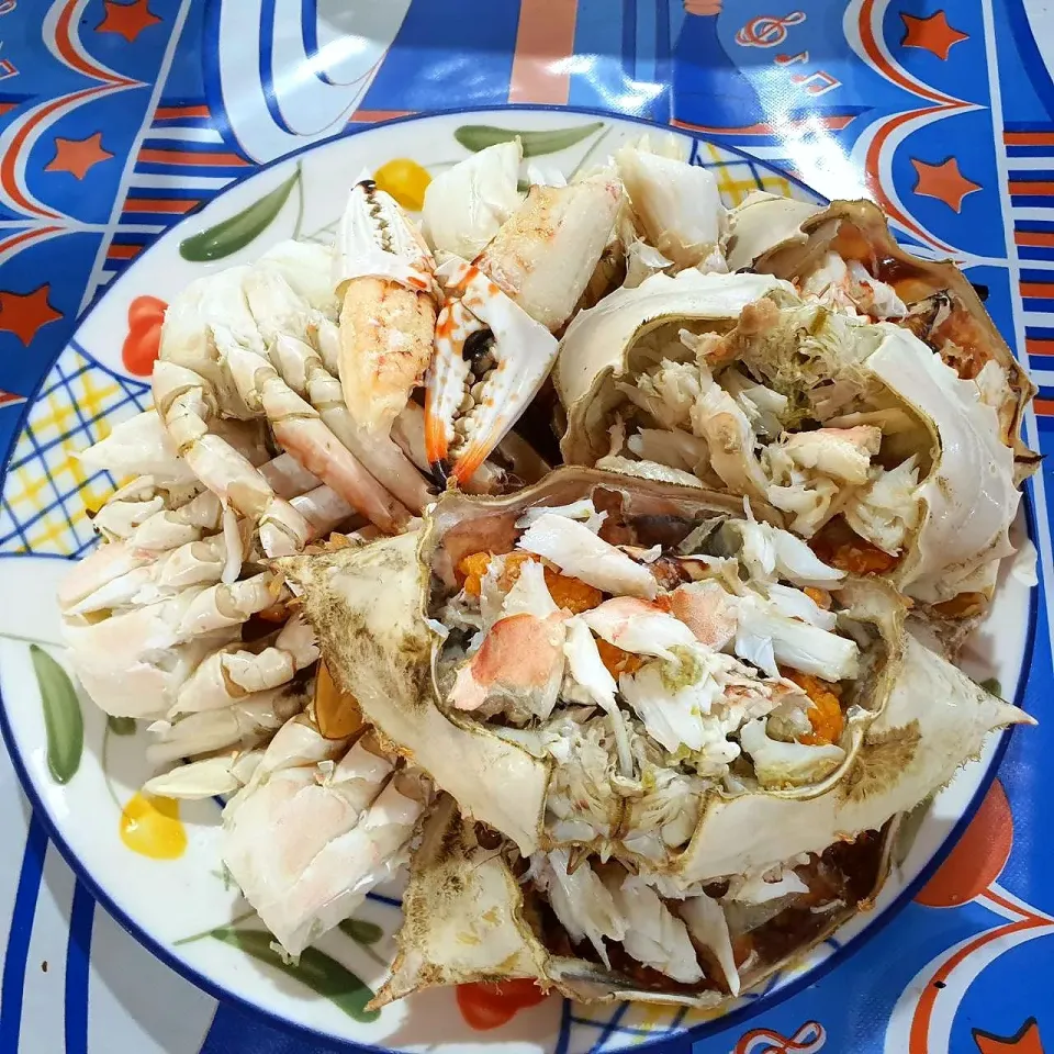 Snapdishの料理写真:boiled fresh crab|Boomerangさん